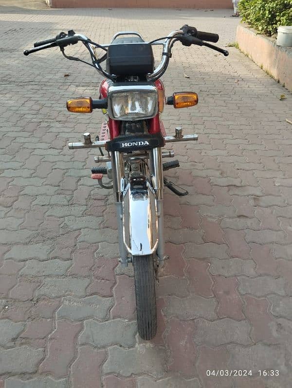 Honda CD70  bike all ok bike just buy and drive good condition 4