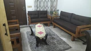 7 seater Sofa set for sale