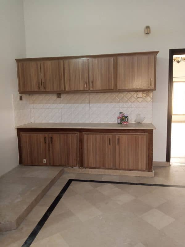 Kanal Uper Portion Available For Rent In G 15 Islamabad 1