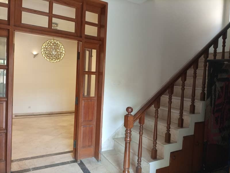 Urgent Sale Cheapest Price 1 Kanal House For Sale On Super Hot Location 6