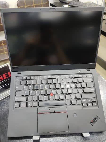 Lenovo x1 Carbon i5 8th gen 8/256gb 2