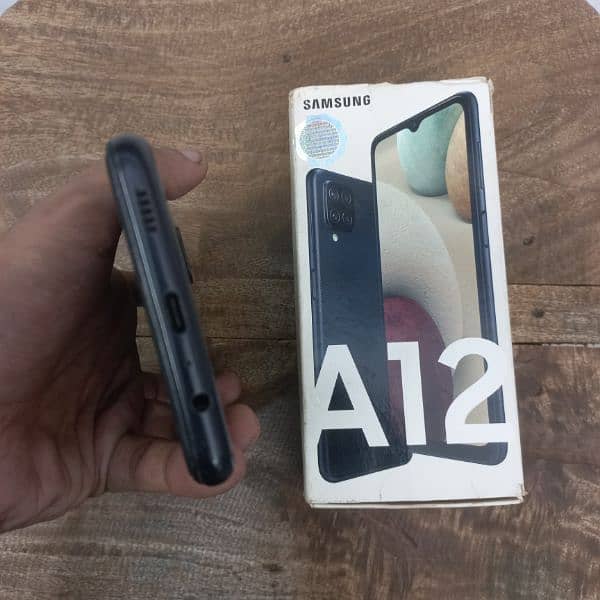 samsung a12 4/64 with box 1