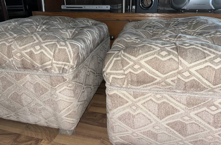 Plush Ottoman Poufs 1