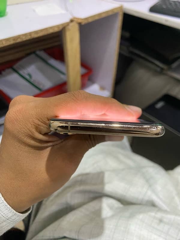 Iphone Xs 256gb Pta Approve 6