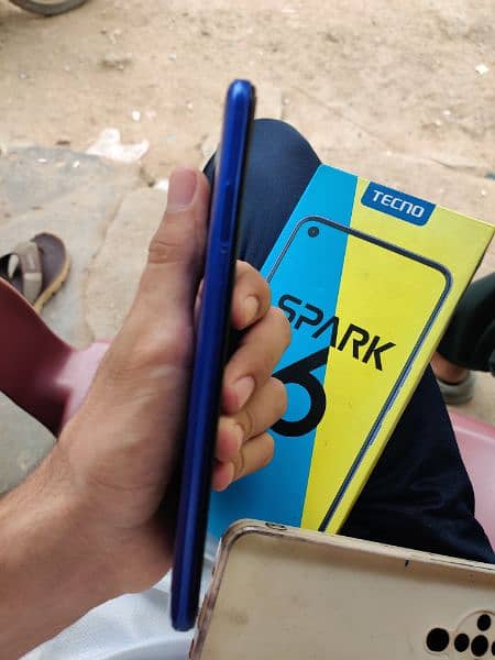 Tecno spark 6 ram. memory 4/64 3