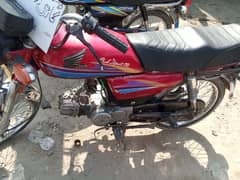 honda CD 70 2002 model for sale urgent only serious buyer contace me