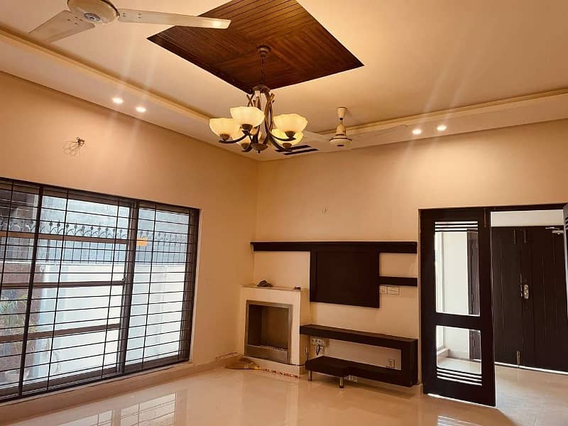 Beautifully Architected Design 10 Marla 4 Bed House Is Available For Rent In DHA Phase 5 Lahore 2