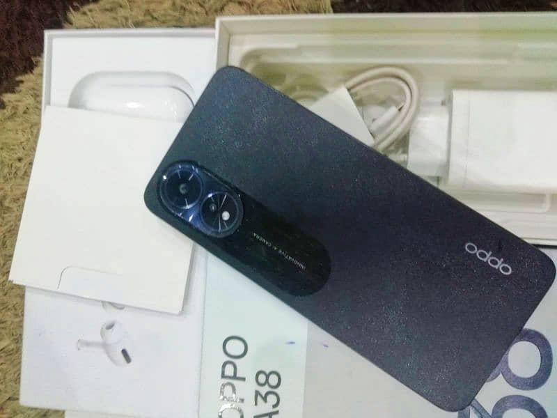 OPPO A38 GLOWING BLACK 4