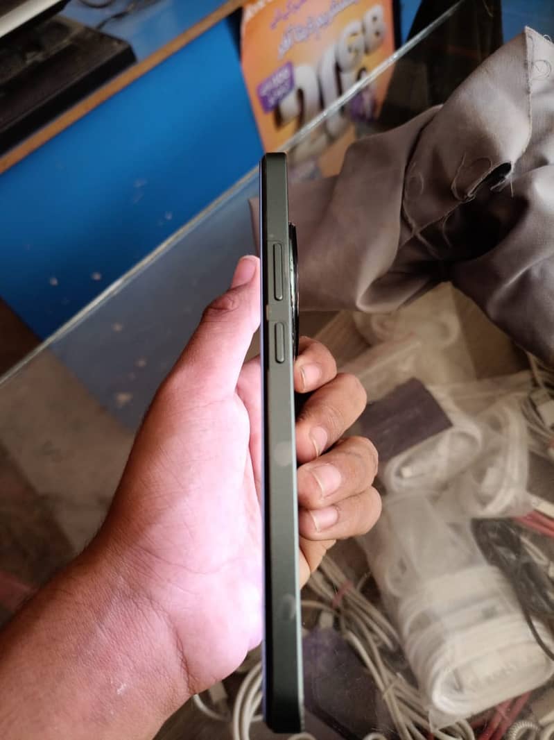 realme 12 8 256 full box 10 by 10 condition 5