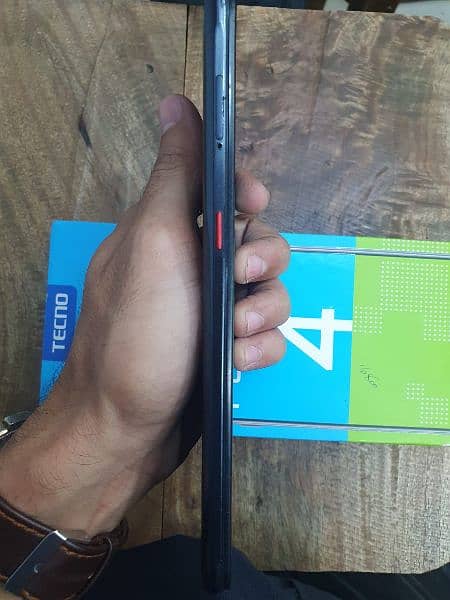 Tecno poviour 4 pro with box 2