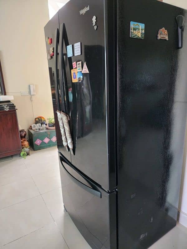 whirlpool double door heavy duty refrigerator 3