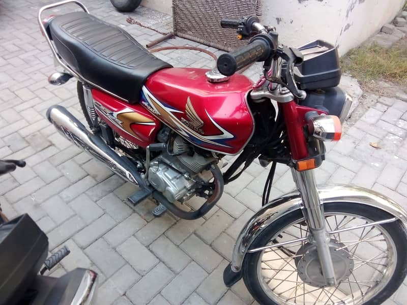 Honda CG 125 2020 1