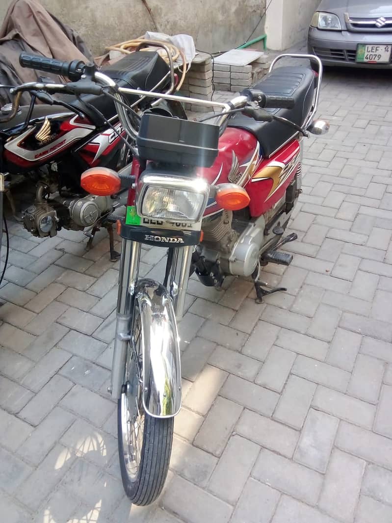 Honda CG 125 2020 3