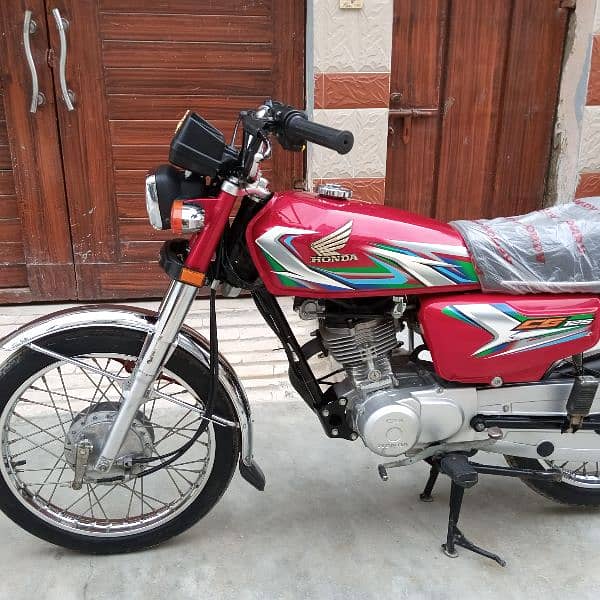 Honda Cg125 2023 model totally geniune condition 2