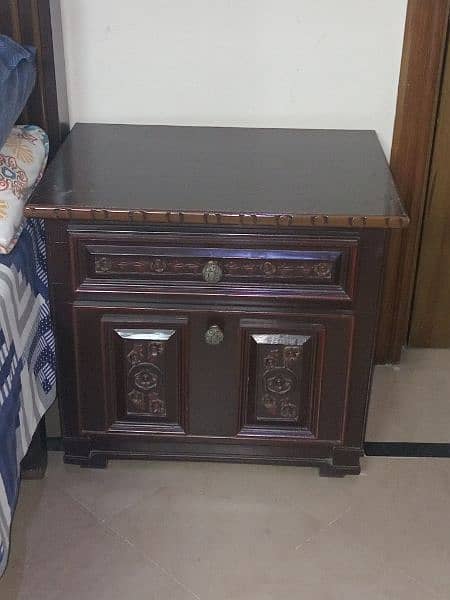 Bed with two side tables for sale 2