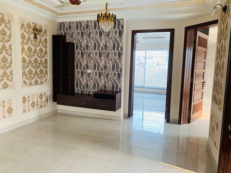 8 MARLA BARND NEW HOUSE SALE IN HALOOKI DHA RAHBAR DEFENCE ROAD 3