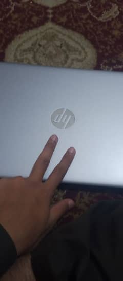 Laptop hp i5 7th generation. . . New Hi hai Home Used hai. . .