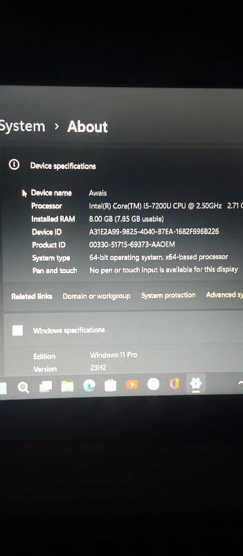 Laptop hp i5 7th generation. . . New Hi hai Home Used hai. . . 9