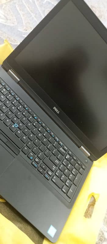 Dell Precision 3510 2