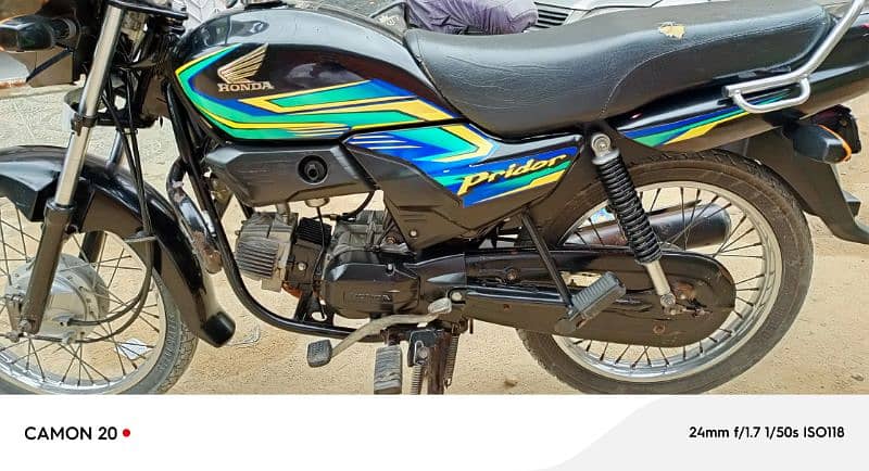 Honda pridor 2022 model h bilkul okay h koi kam naii h 5