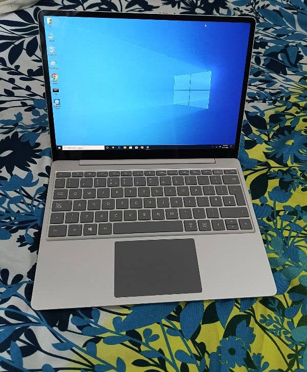 Surface Laptop GO i5 10th Gen 16GB Ram 2k Touch Display 1