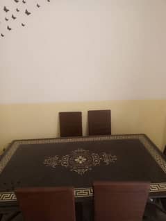 Daining Table