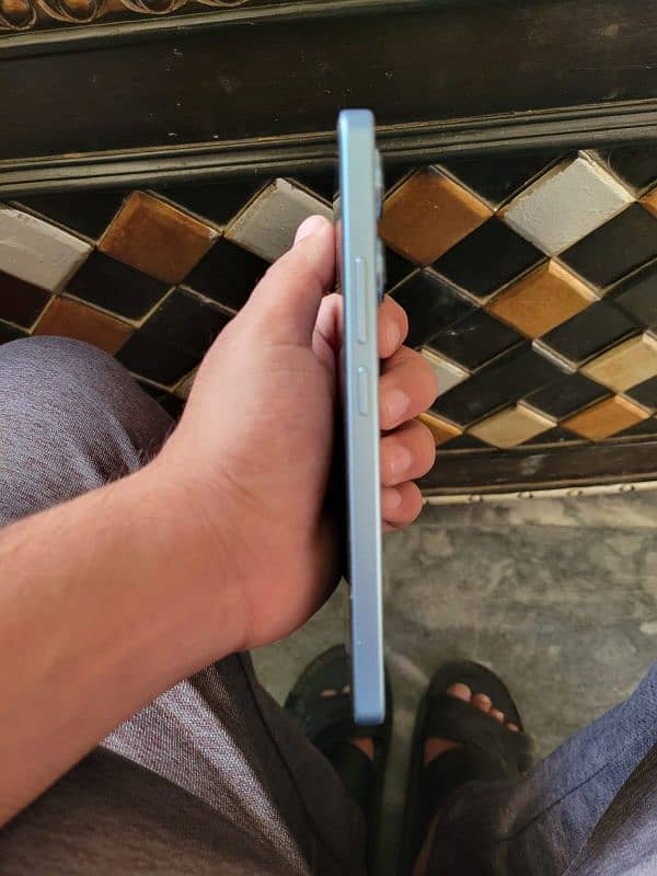 Redmi Note 13 8\128 1