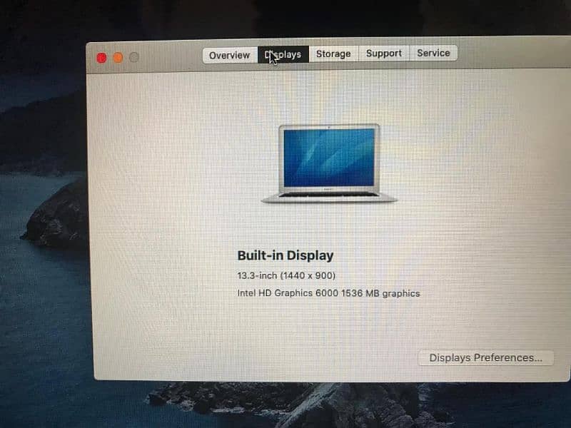 Apple Mackbook Air 2017 13 inch 8 /256ssd core i7 condition 10/9.5 2