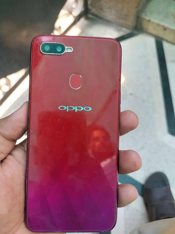 Oppo model f9 use condition. penal repair. call now 0345,5556395 1