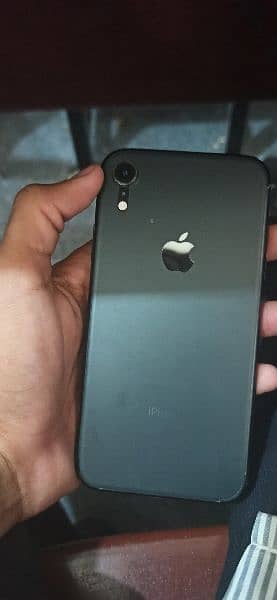 iphone xr 1