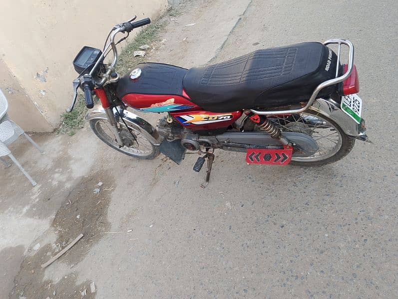 united 70cc for sale in Lahore 4