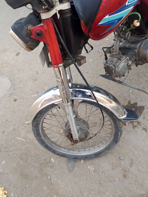 united 70cc for sale in Lahore 7