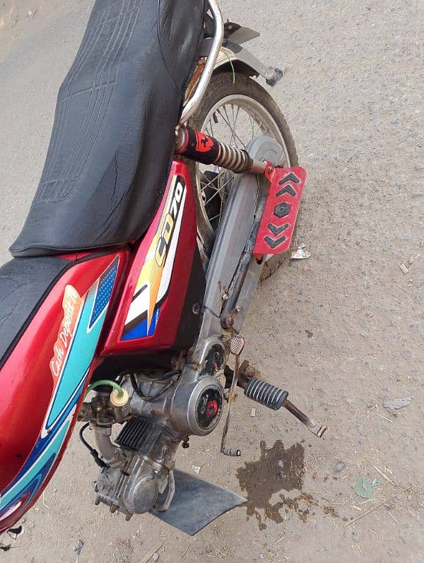 united 70cc for sale in Lahore 10