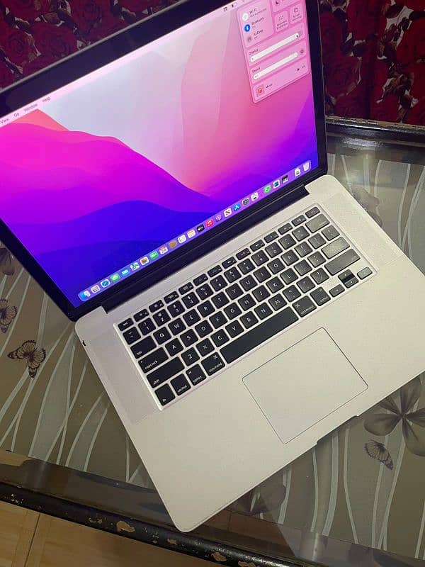 MacBook 2015 pro 6