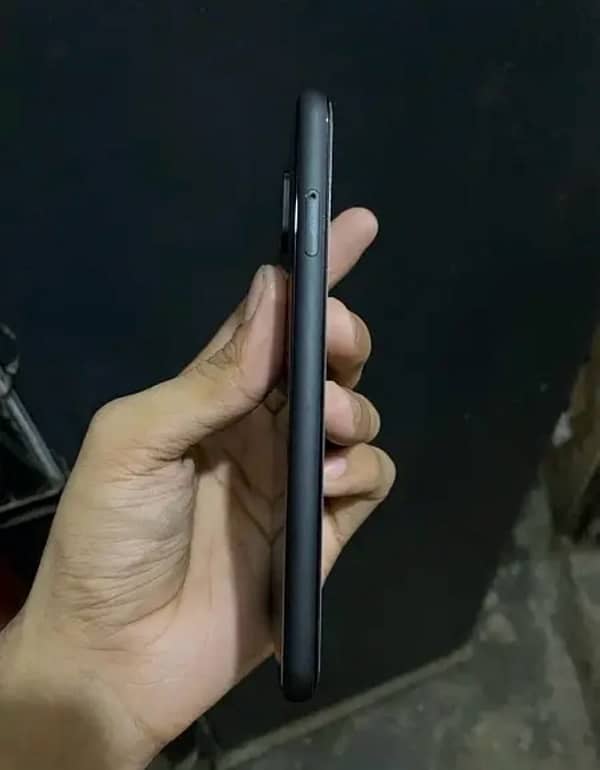 Google Pixel4 (4/128) 7