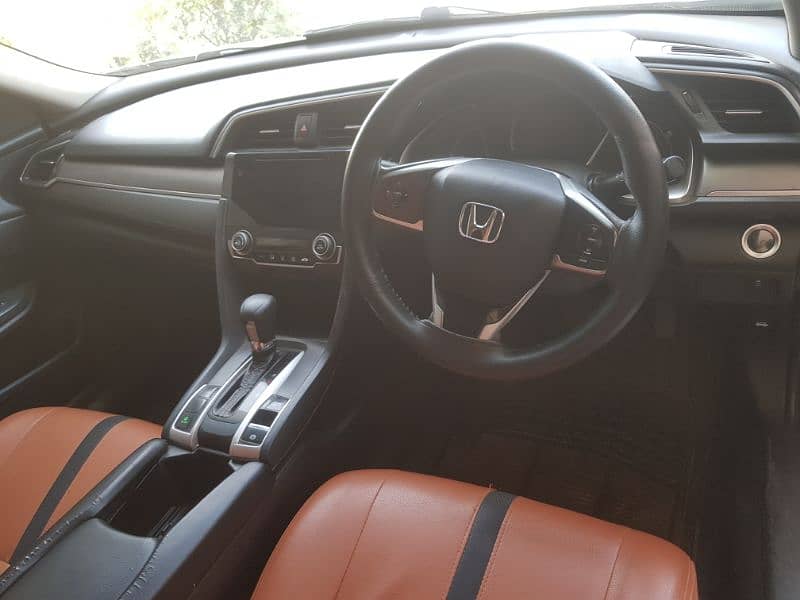 Honda Civic Oriel 2017 0