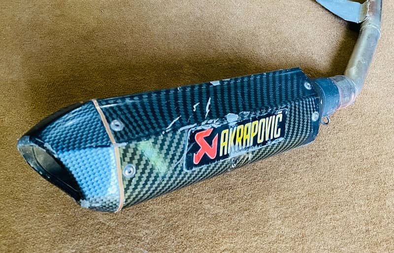 Akrapovic Carbon Fiber Exhaust 3