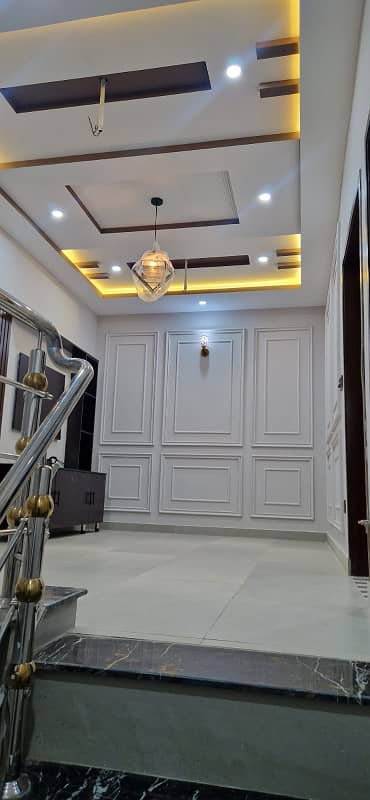 5 Marla Brand New Luxury House For Sale And Direct Meeting With Owner In Park View City Lahore. 7