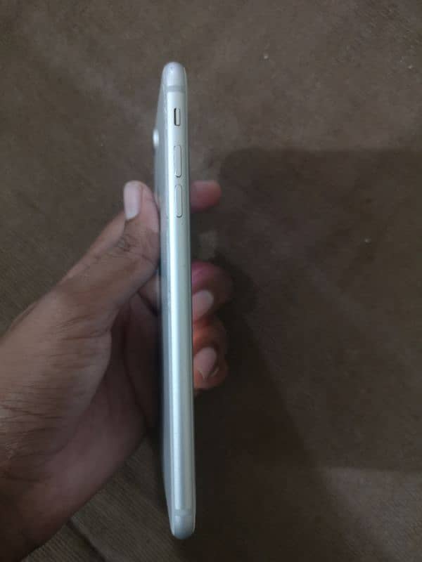 iphone 8plus nonpta (64gb) back crack best for camera (0312=4392=676) 5