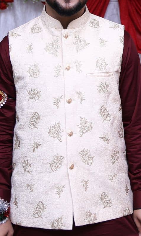 New Edenrobe original waistcoat For Sale 2