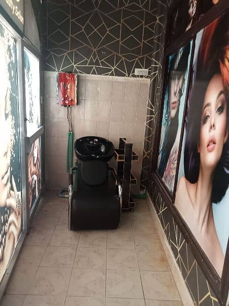 Clinic for sale| Beauty Salon| Fully furnished| Business for sale 14