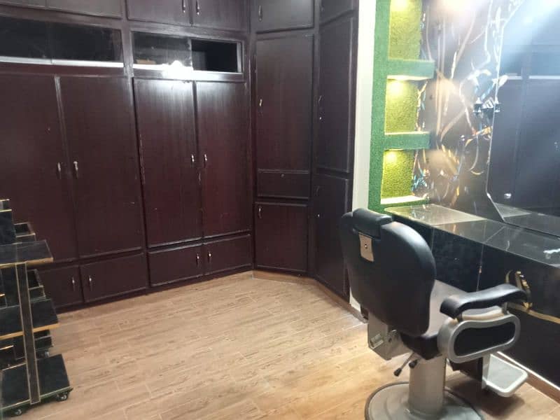 Clinic for sale| Beauty Salon| Fully furnished| Business for sale 18