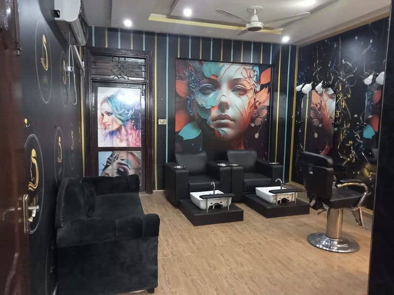 Clinic for sale| Beauty Salon| Fully furnished| Business for sale 19