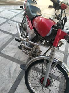 I sell my yahamah junoon 100 cc 4strok