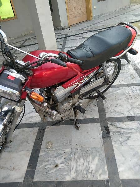 I sell my yahamah junoon 100 cc 4strok 3