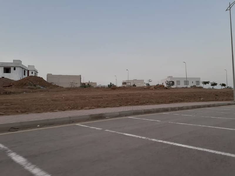 Precinct 50 Residential plot of 500 Sq. yards in Bahria Paradise Bahria Town Karachi 7