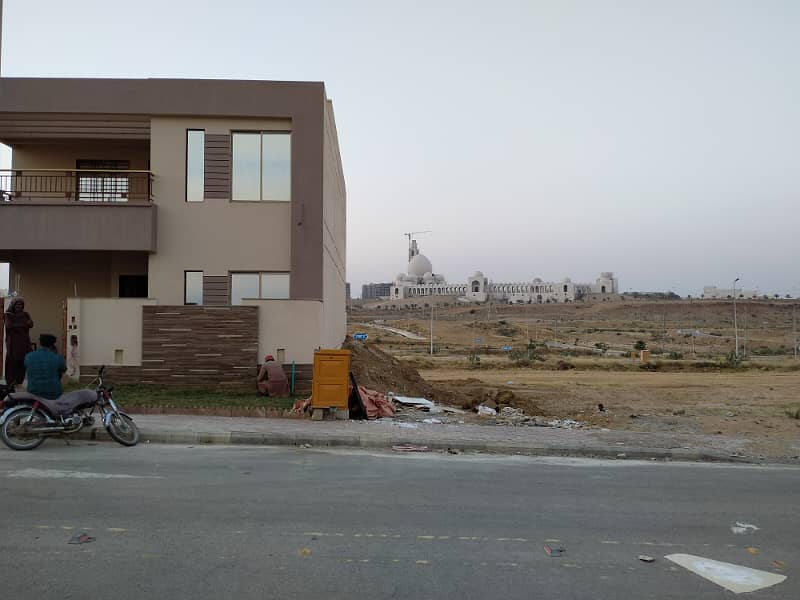 Precinct 16 Residential plot of 250 Square yards near Grand Jamia Mosque in Bahria Town Karachi 8