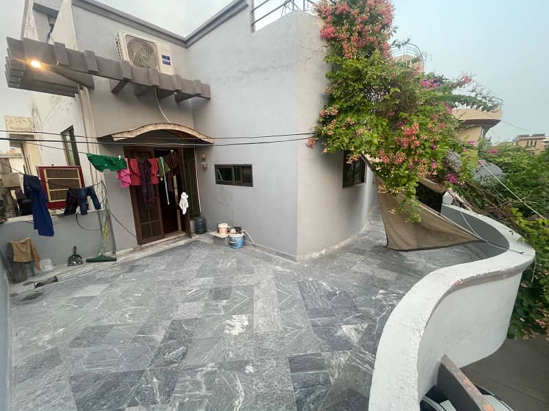 10 Marla House For Sale | K3 Block | Wapda Town, Lahore 1