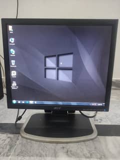 Square 17 inches LCD Monitor