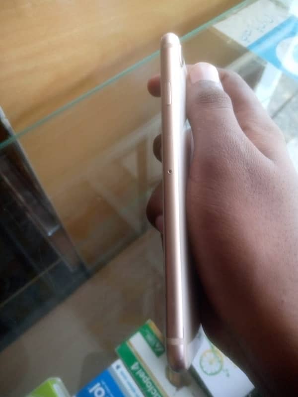 iphone 8 64gb Not pta 2